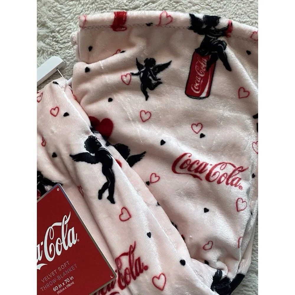 Coca Cola Can Pink Valentines Cupid Hearts Velvet Soft Throw‎ Blanket 60 X 70”